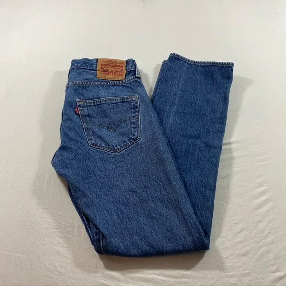 Levi's Blue Straight Jeans Classic Style Denim jeans - Picture 1 of 9